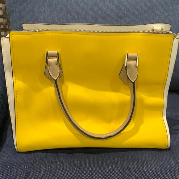 Michael Kors Yellow Tote Bag - Picture 3 of 12